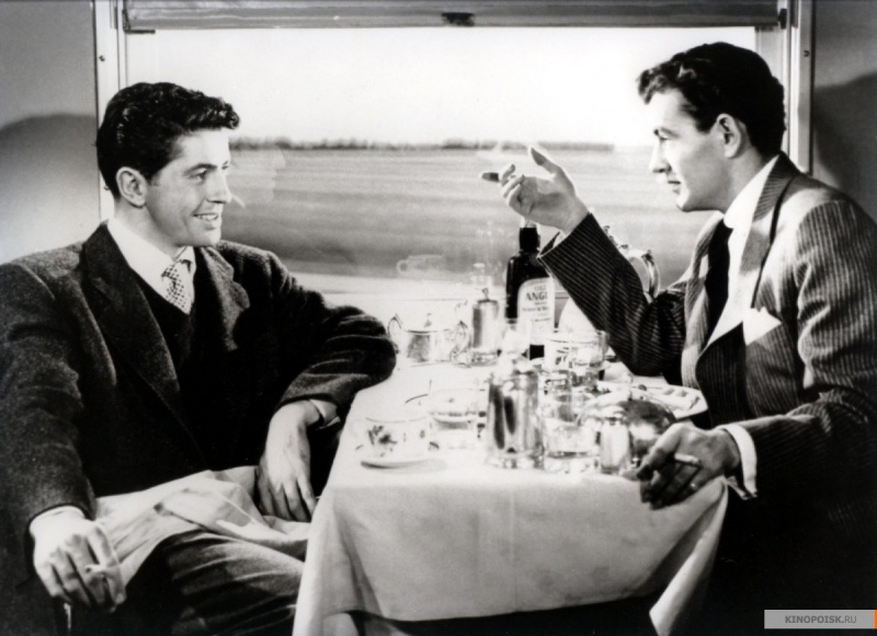 Файл:Strangers on a Train 1951 movie screen 1.jpg